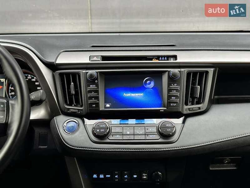 Внедорожник / Кроссовер Toyota RAV4 2018 в Киеве фото 31 Внедорожник / Кроссовер Toyota RAV4 2018 в Киеве