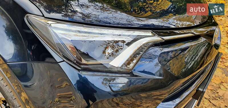 Внедорожник / Кроссовер Toyota RAV4 2017 в Харькове фото 31 Внедорожник / Кроссовер Toyota RAV4 2017 в Харькове