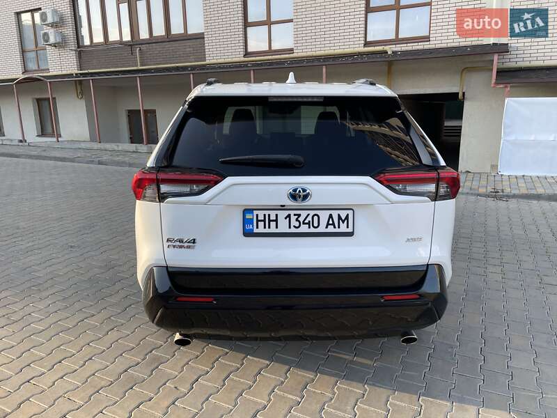 Внедорожник / Кроссовер Toyota RAV4 2021 в Одессе