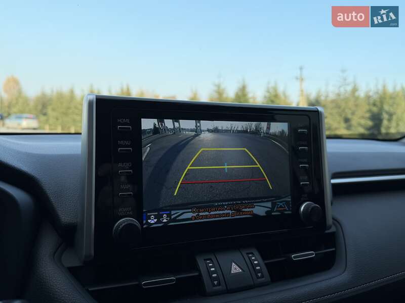 Внедорожник / Кроссовер Toyota RAV4 2019 в Днепре
