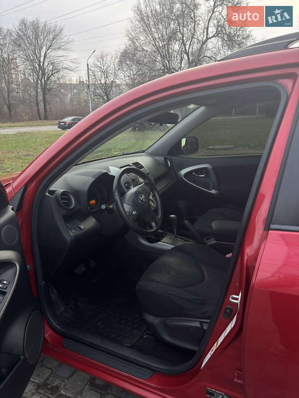 Позашляховик / Кросовер Toyota RAV4 2007 в Запоріжжі