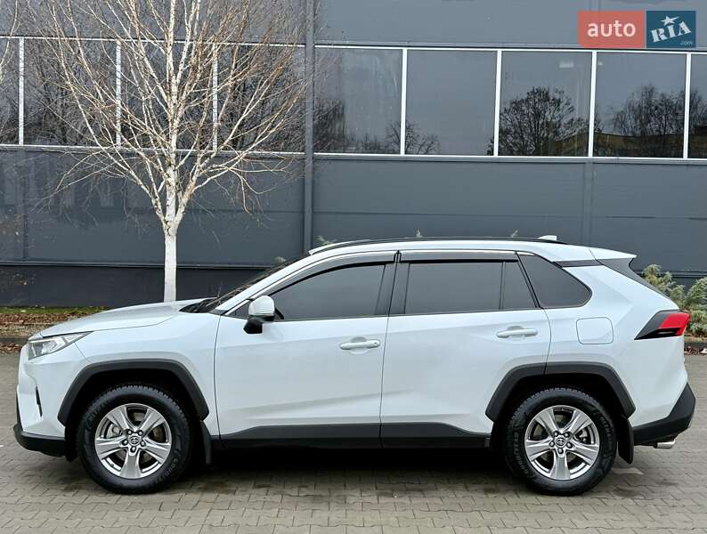 Внедорожник / Кроссовер Toyota RAV4 2023 в Белой Церкви фото 4 Внедорожник / Кроссовер Toyota RAV4 2023 в Белой Церкви