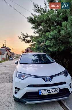 Внедорожник / Кроссовер Toyota RAV4 2018 в Черновцах