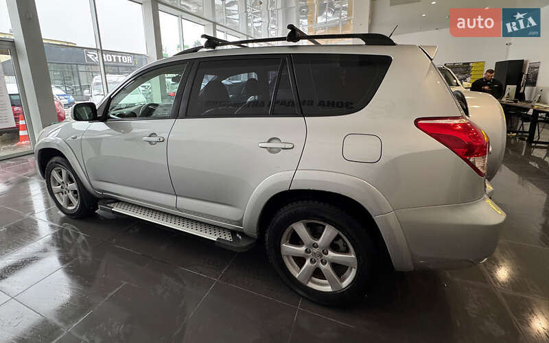 Внедорожник / Кроссовер Toyota RAV4 2007 в Шептицькому