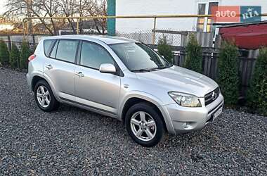 Внедорожник / Кроссовер Toyota RAV4 2006 в Каменке