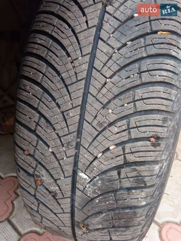 Внедорожник / Кроссовер Toyota RAV4 2003 в Одессе фото 9 Внедорожник / Кроссовер Toyota RAV4 2003 в Одессе