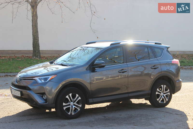 Внедорожник / Кроссовер Toyota RAV4 2016 в Днепре фото 3 Внедорожник / Кроссовер Toyota RAV4 2016 в Днепре