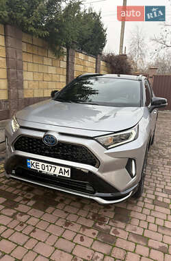 Внедорожник / Кроссовер Toyota RAV4 2021 в Запорожье