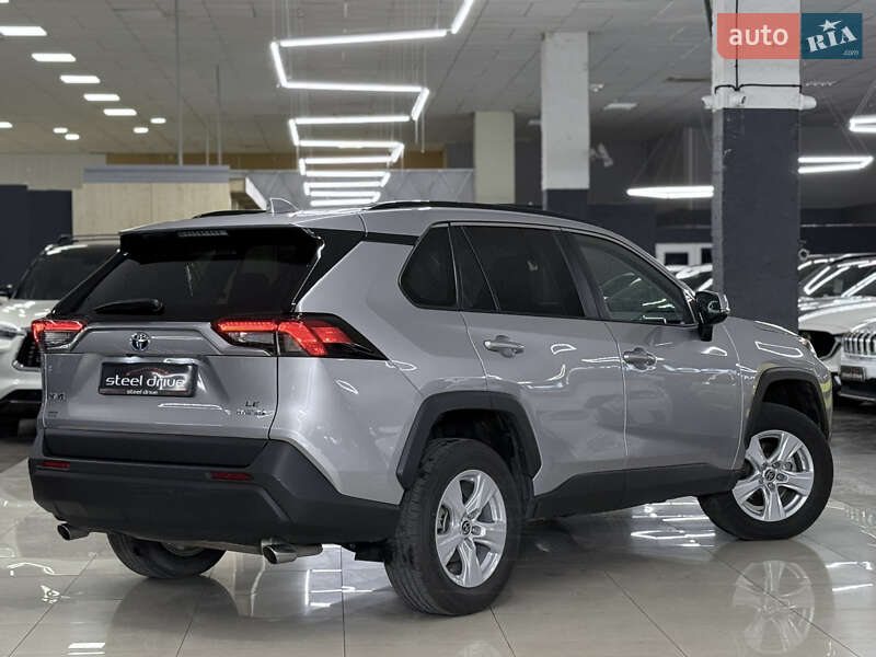 Внедорожник / Кроссовер Toyota RAV4 2022 в Николаеве