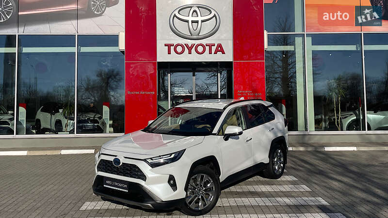 Позашляховик / Кросовер Toyota RAV4 2023 в Запоріжжі