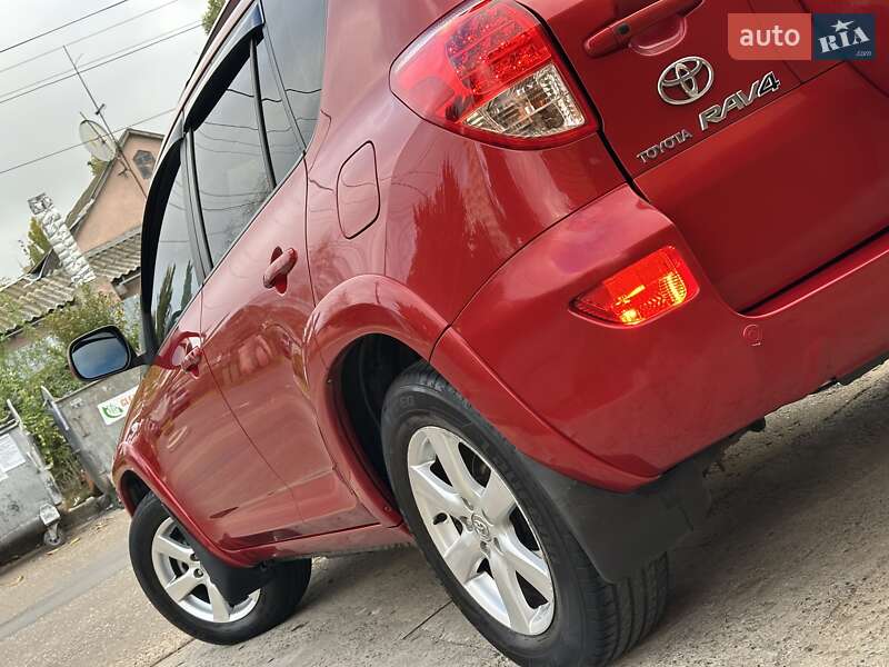 Позашляховик / Кросовер Toyota RAV4 2008 в Одесі