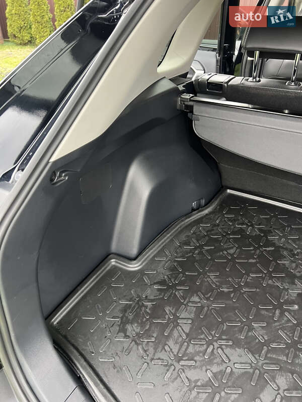 Внедорожник / Кроссовер Toyota RAV4 2020 в Буче