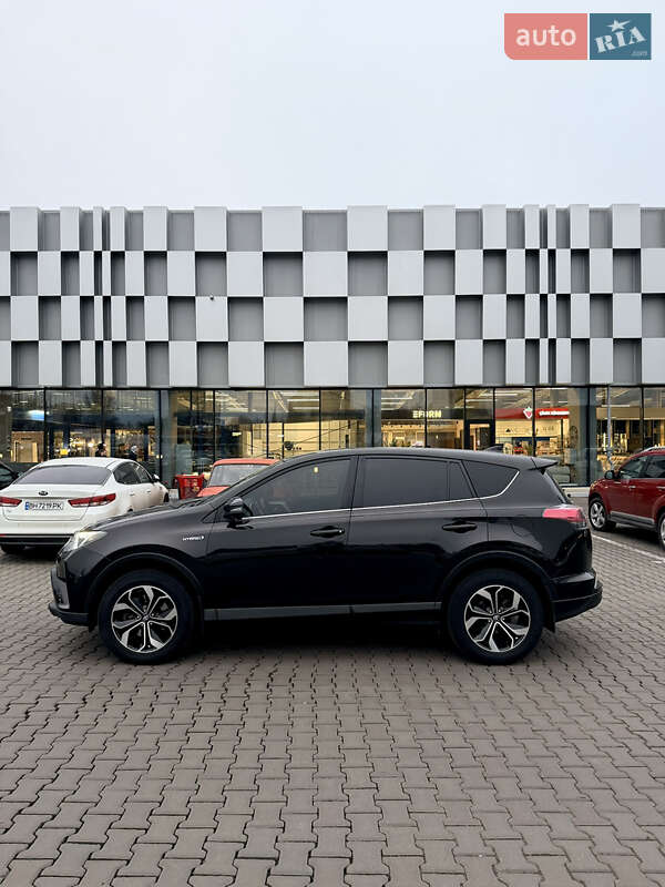 Внедорожник / Кроссовер Toyota RAV4 2016 в Одессе