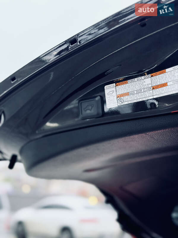 Внедорожник / Кроссовер Toyota RAV4 2016 в Одессе