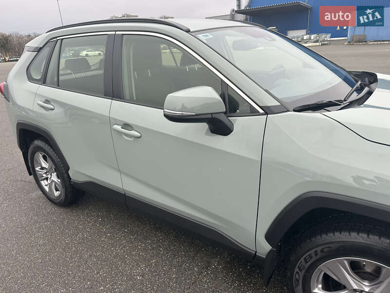 Позашляховик / Кросовер Toyota RAV4 2023 в Києві фото 16 Позашляховик / Кросовер Toyota RAV4 2023 в Києві