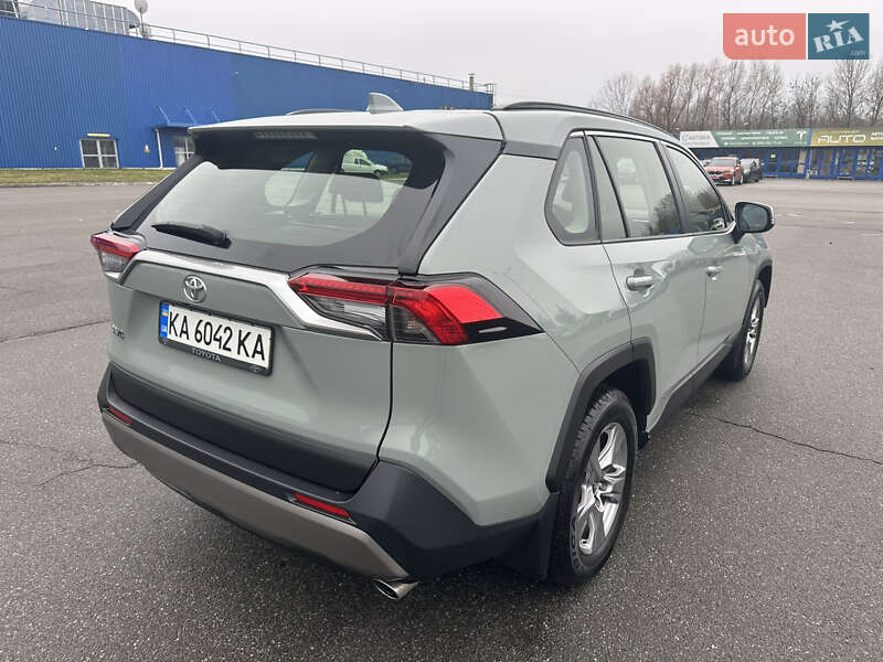 Позашляховик / Кросовер Toyota RAV4 2023 в Києві фото 26 Позашляховик / Кросовер Toyota RAV4 2023 в Києві