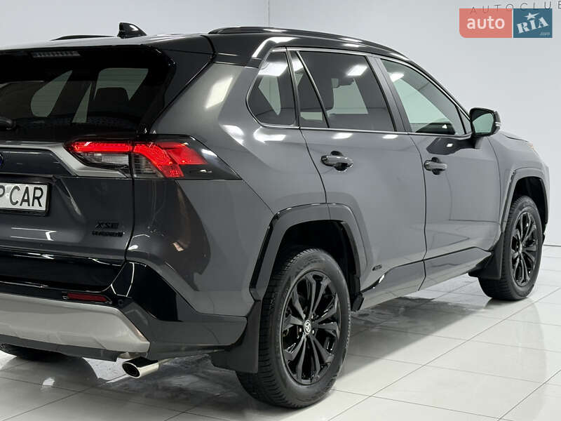 Позашляховик / Кросовер Toyota RAV4 2023 в Одесі