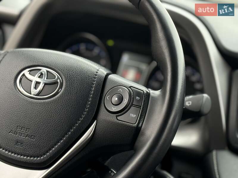 Внедорожник / Кроссовер Toyota RAV4 2017 в Виннице фото 51 Внедорожник / Кроссовер Toyota RAV4 2017 в Виннице