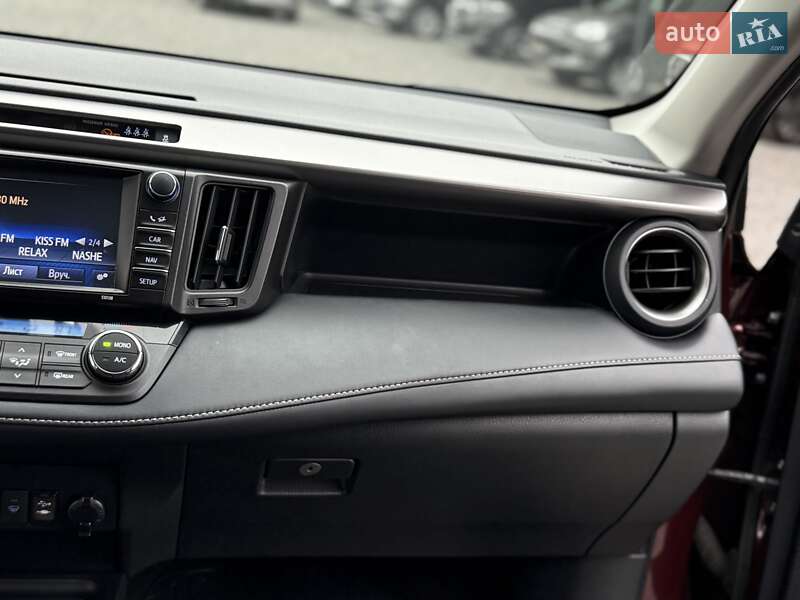 Внедорожник / Кроссовер Toyota RAV4 2017 в Виннице фото 52 Внедорожник / Кроссовер Toyota RAV4 2017 в Виннице