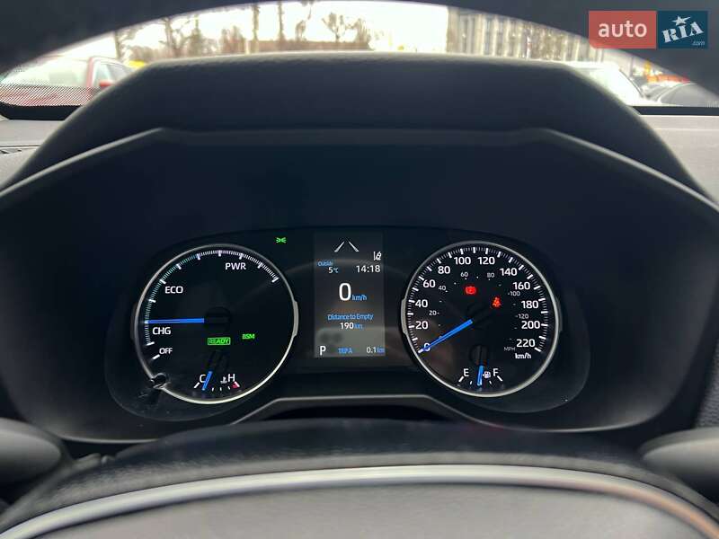Внедорожник / Кроссовер Toyota RAV4 2021 в Ивано-Франковске