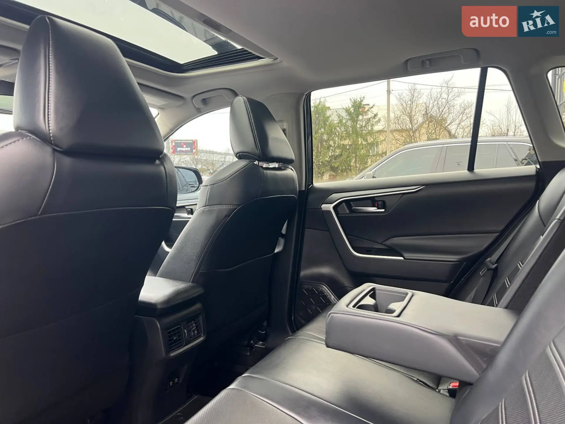 2021 Toyota RAV 4 - мініатюра 23