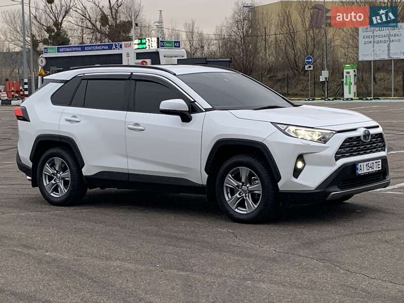 Позашляховик / Кросовер Toyota RAV4 2023 в Києві