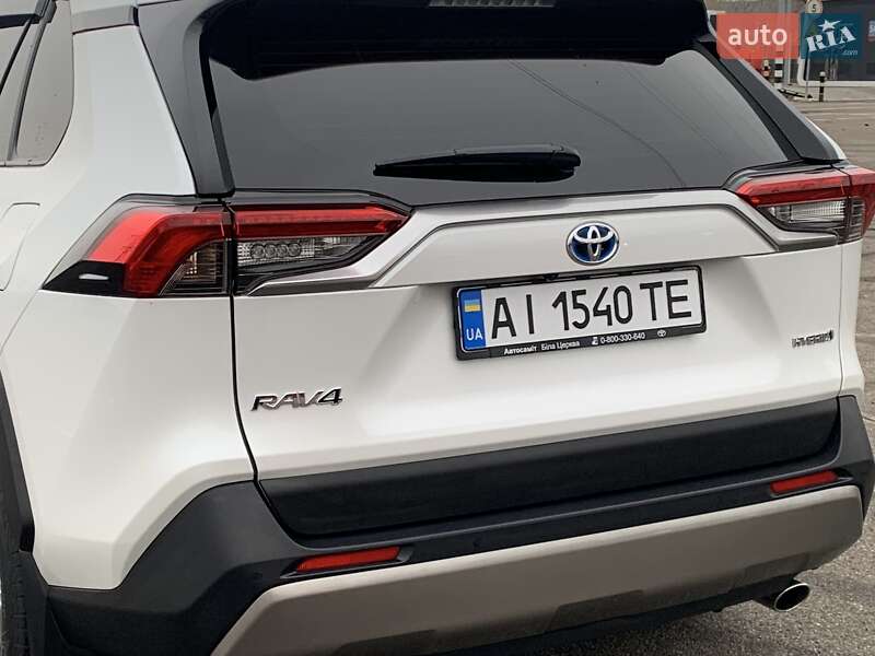 Позашляховик / Кросовер Toyota RAV4 2023 в Києві