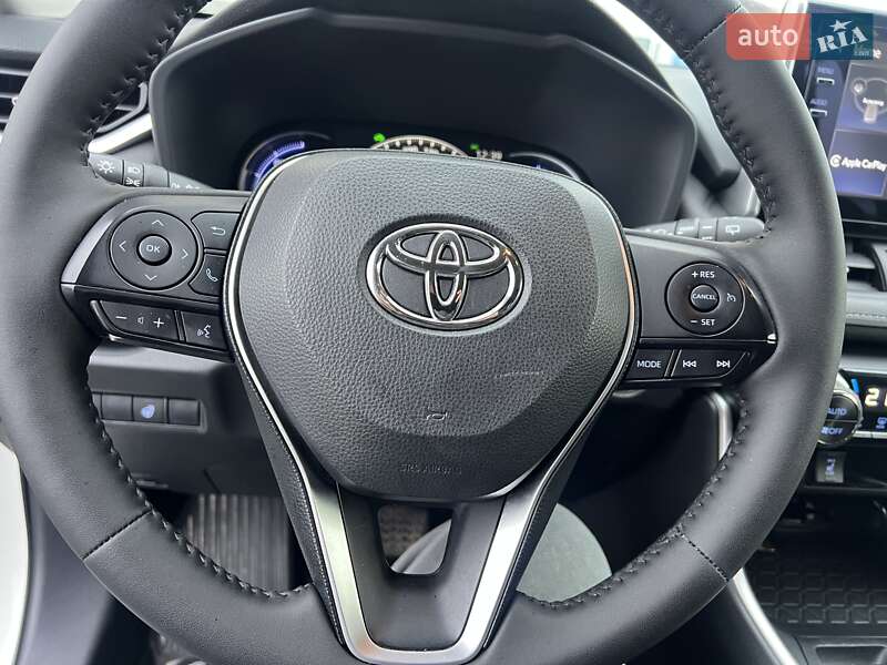 Позашляховик / Кросовер Toyota RAV4 2019 в Києві
