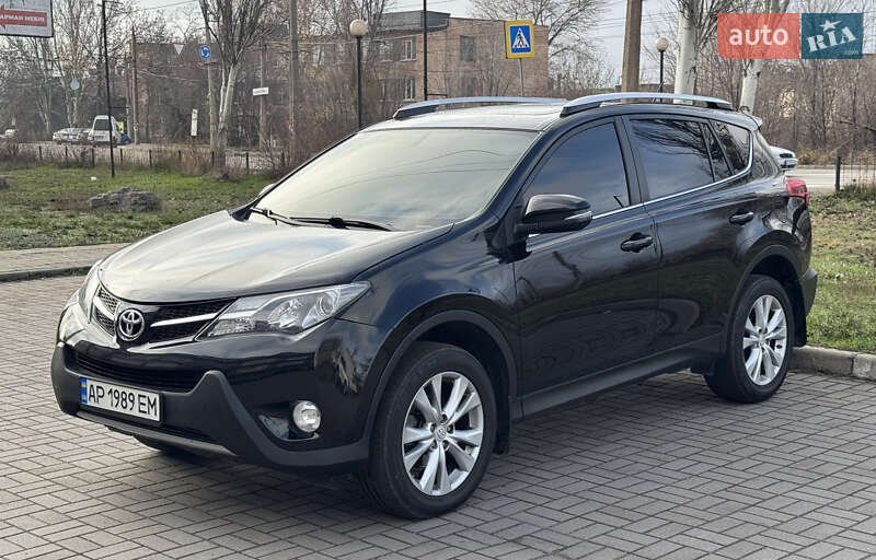 Toyota RAV4 2013