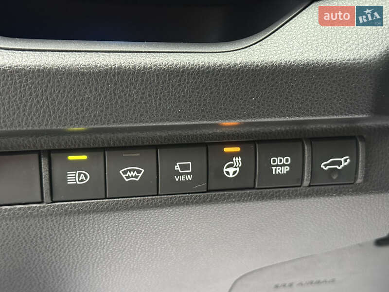 Позашляховик / Кросовер Toyota RAV4 2024 в Києві