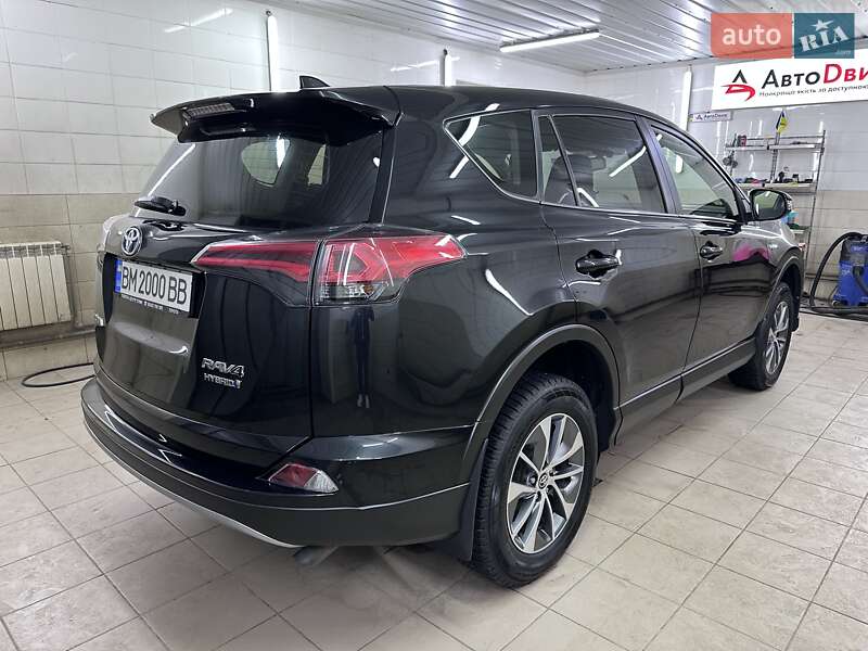 Позашляховик / Кросовер Toyota RAV4 2018 в Сумах