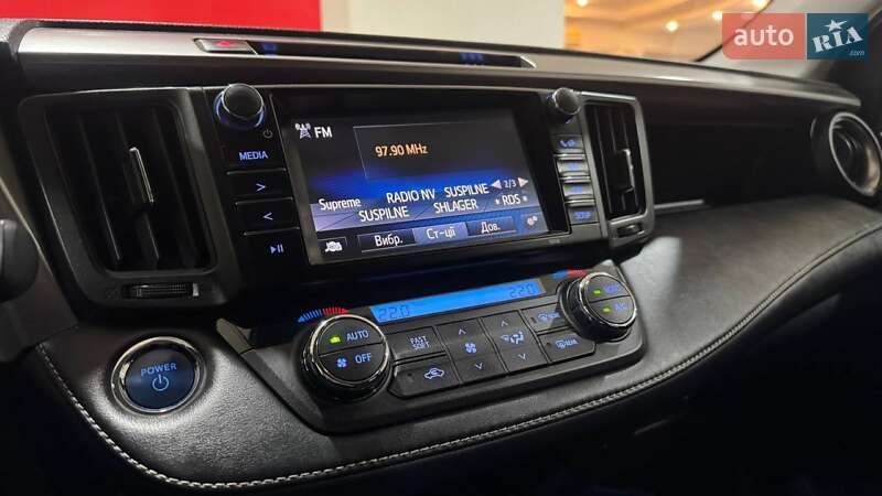 Позашляховик / Кросовер Toyota RAV4 2017 в Ужгороді фото 18 Позашляховик / Кросовер Toyota RAV4 2017 в Ужгороді