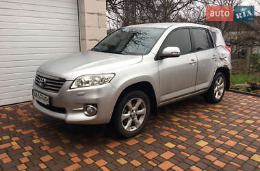 Внедорожник / Кроссовер Toyota RAV4 2011 в Умани