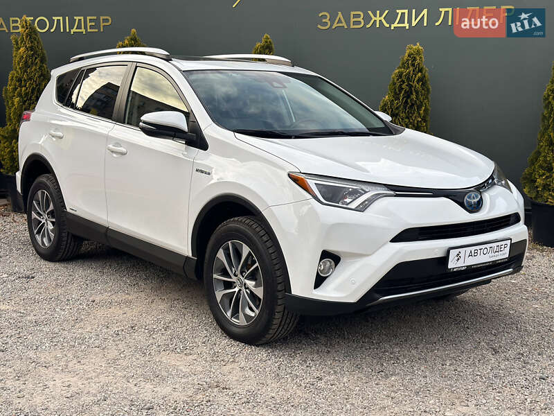 Внедорожник / Кроссовер Toyota RAV4 2016 в Одессе фото 2 Внедорожник / Кроссовер Toyota RAV4 2016 в Одессе