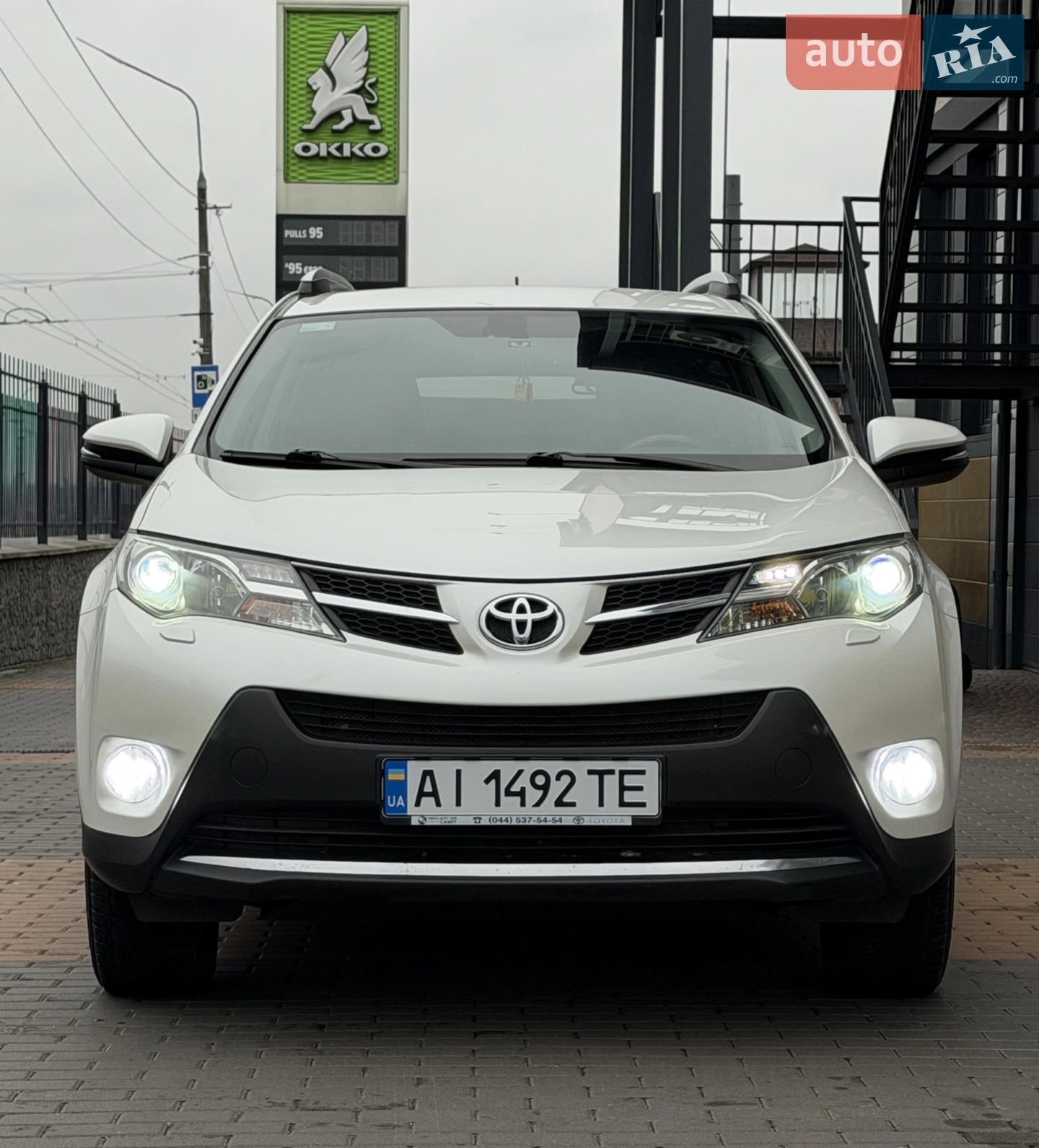 2014 Toyota RAV 4 - мініатюра 10