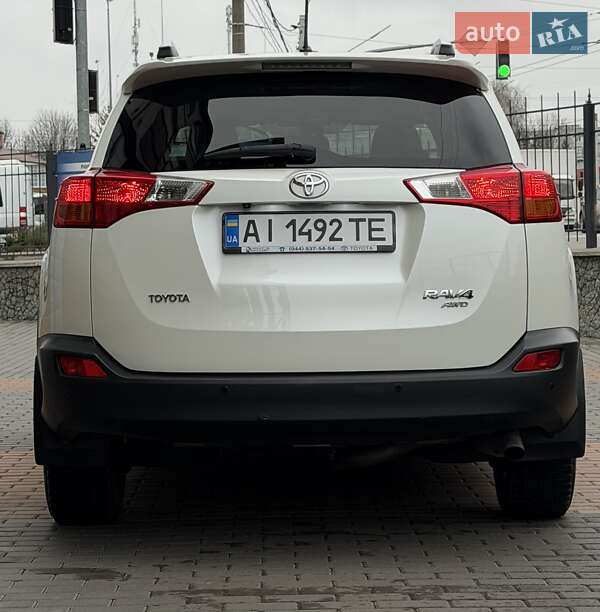 Внедорожник / Кроссовер Toyota RAV4 2014 в Белой Церкви