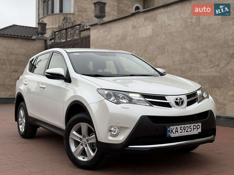 Toyota RAV4 2013