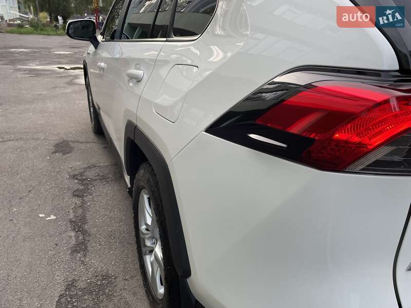 Внедорожник / Кроссовер Toyota RAV4 2022 в Виннице