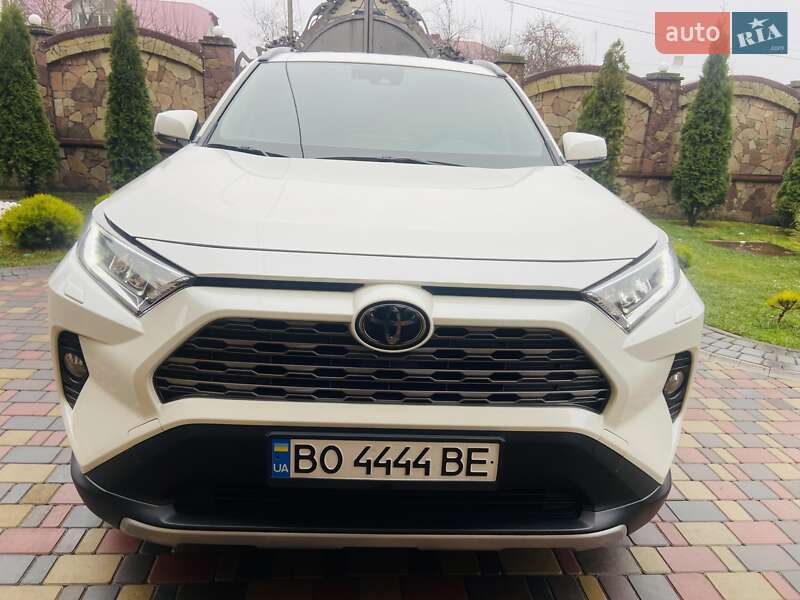 Внедорожник / Кроссовер Toyota RAV4 2019 в Хмельницком фото 6 Внедорожник / Кроссовер Toyota RAV4 2019 в Хмельницком