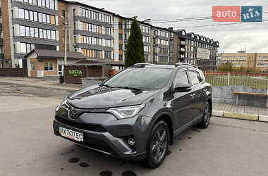 Позашляховик / Кросовер Toyota RAV4 2017 в Харкові