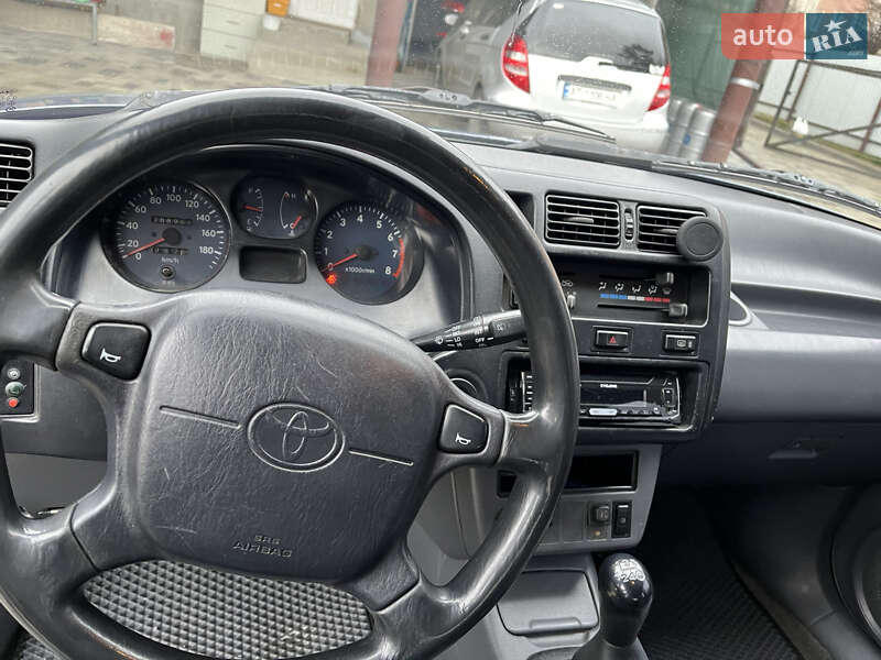 Позашляховик / Кросовер Toyota RAV4 1995 в Калуші