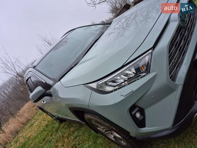 Внедорожник / Кроссовер Toyota RAV4 2023 в Ильинцах