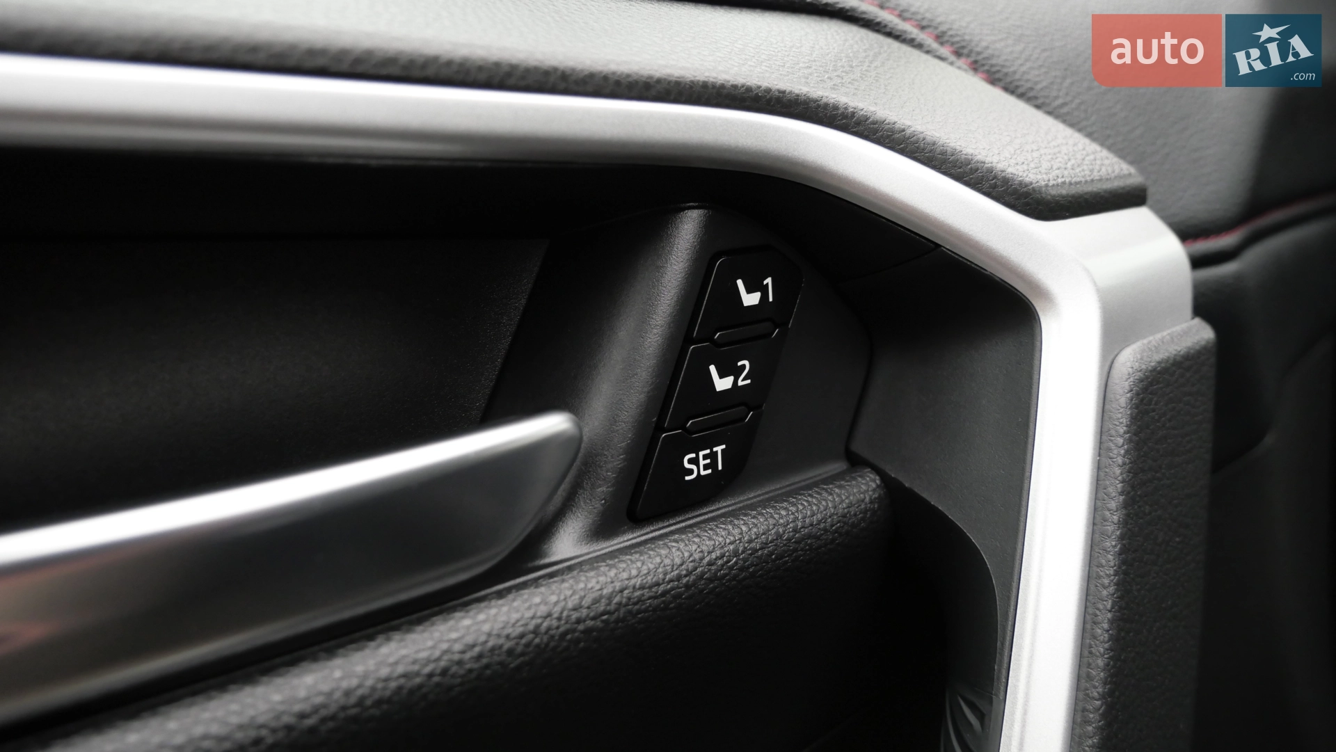 2020 Toyota RAV 4 - мініатюра 29