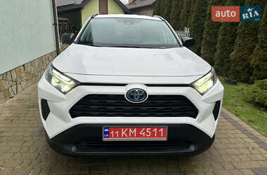 Внедорожник / Кроссовер Toyota RAV4 2023 в Львове