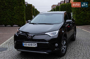 Позашляховик / Кросовер Toyota RAV4 2017 в Вінниці