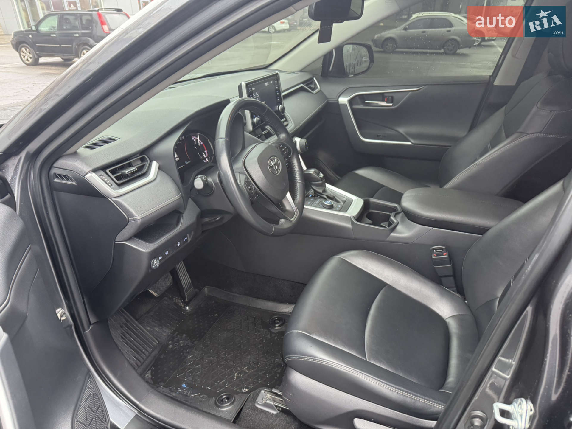2019 Toyota RAV 4 - мініатюра 11