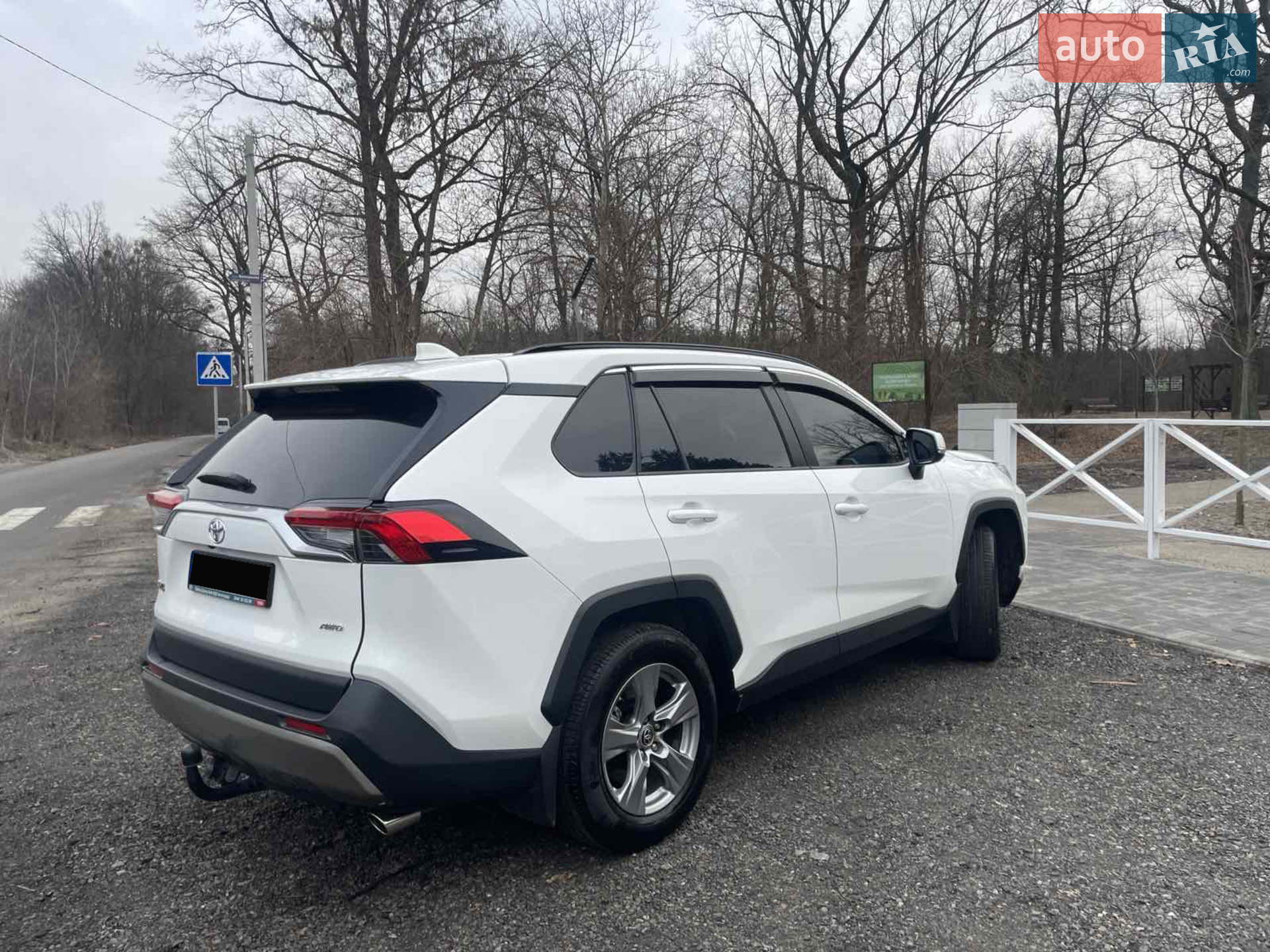 2023 Toyota RAV 4 - мініатюра 10