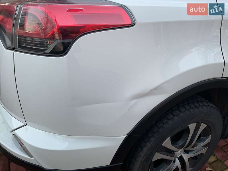 Внедорожник / Кроссовер Toyota RAV4 2017 в Харькове фото 11 Внедорожник / Кроссовер Toyota RAV4 2017 в Харькове