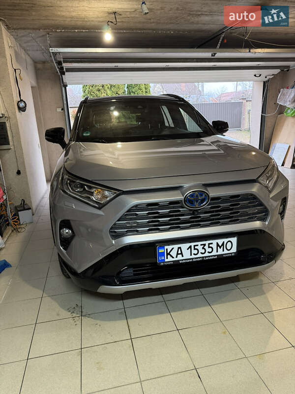 Внедорожник / Кроссовер Toyota RAV4 2019 в Киеве фото 18 Внедорожник / Кроссовер Toyota RAV4 2019 в Киеве