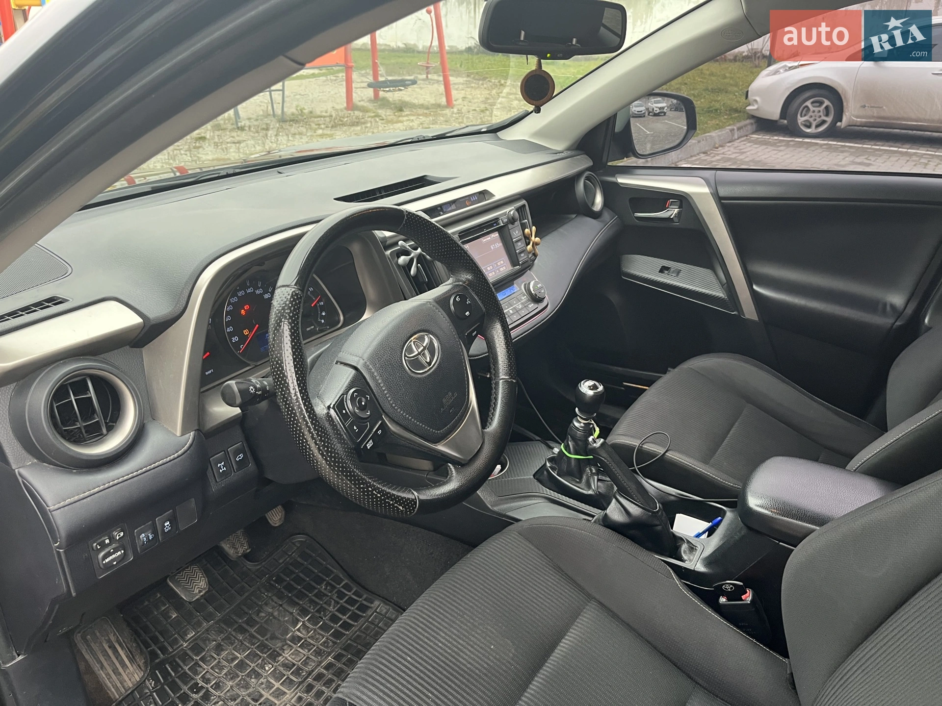 2013 Toyota RAV 4 - мініатюра 12